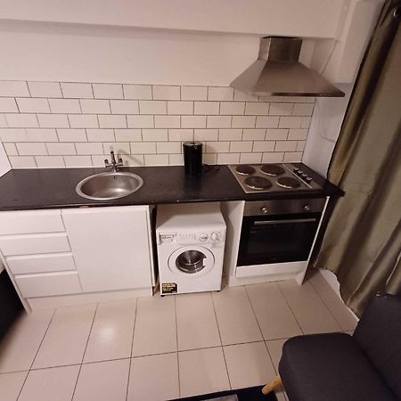 Modern Studios Queenspark Londyn Pokój zdjęcie