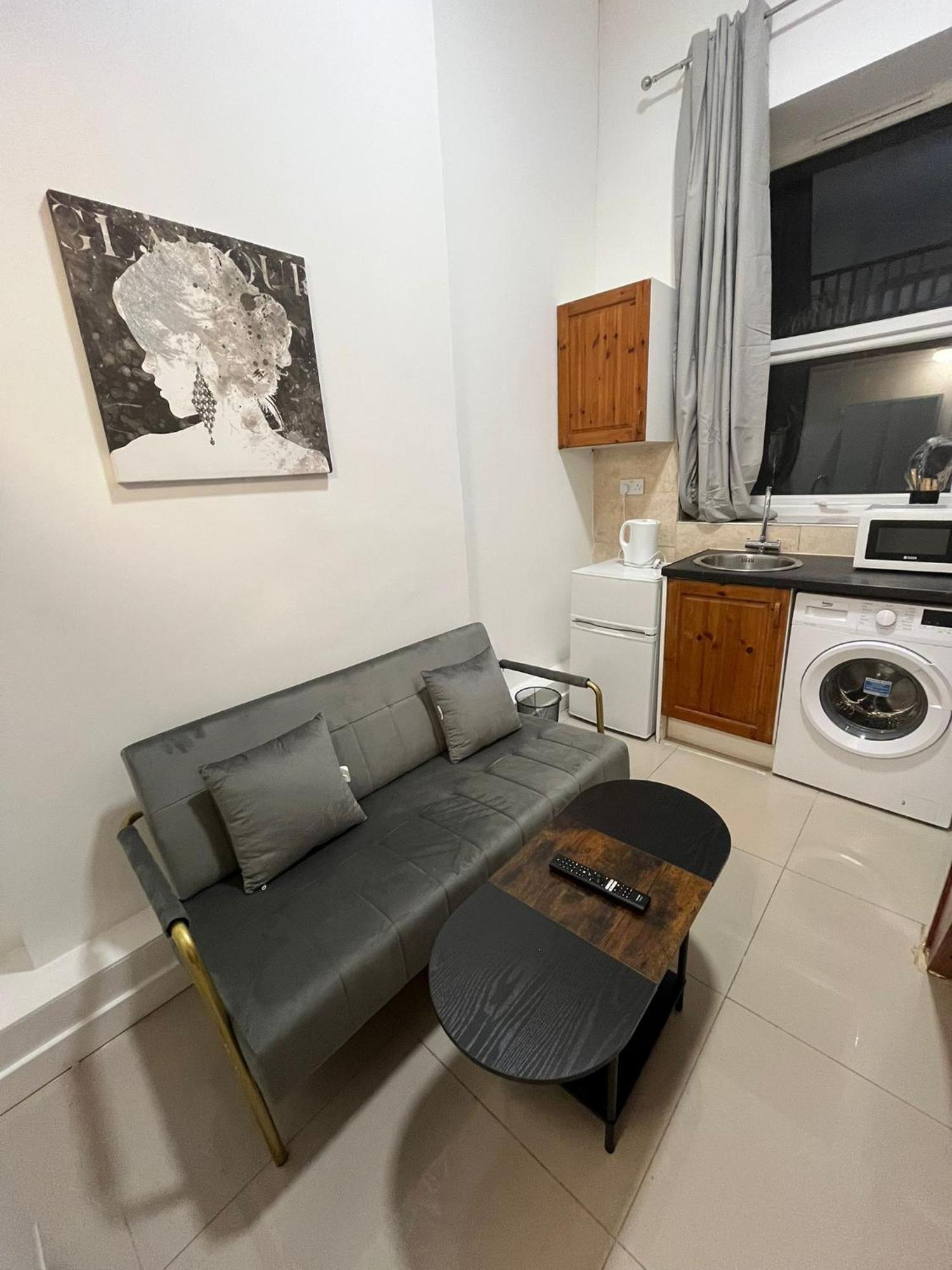Modern Studios Queenspark Londyn Pokój zdjęcie