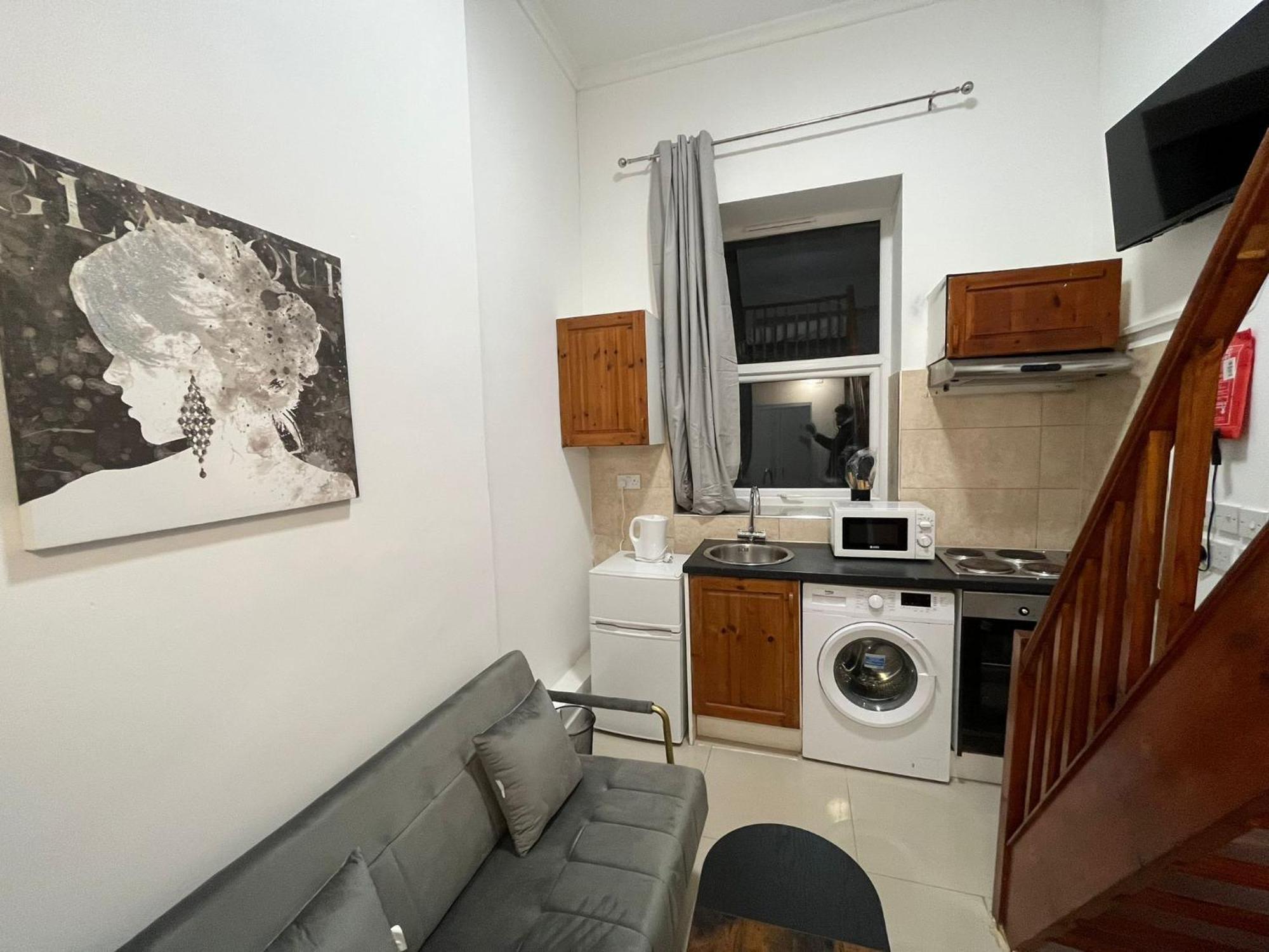 Modern Studios Queenspark Londyn Pokój zdjęcie
