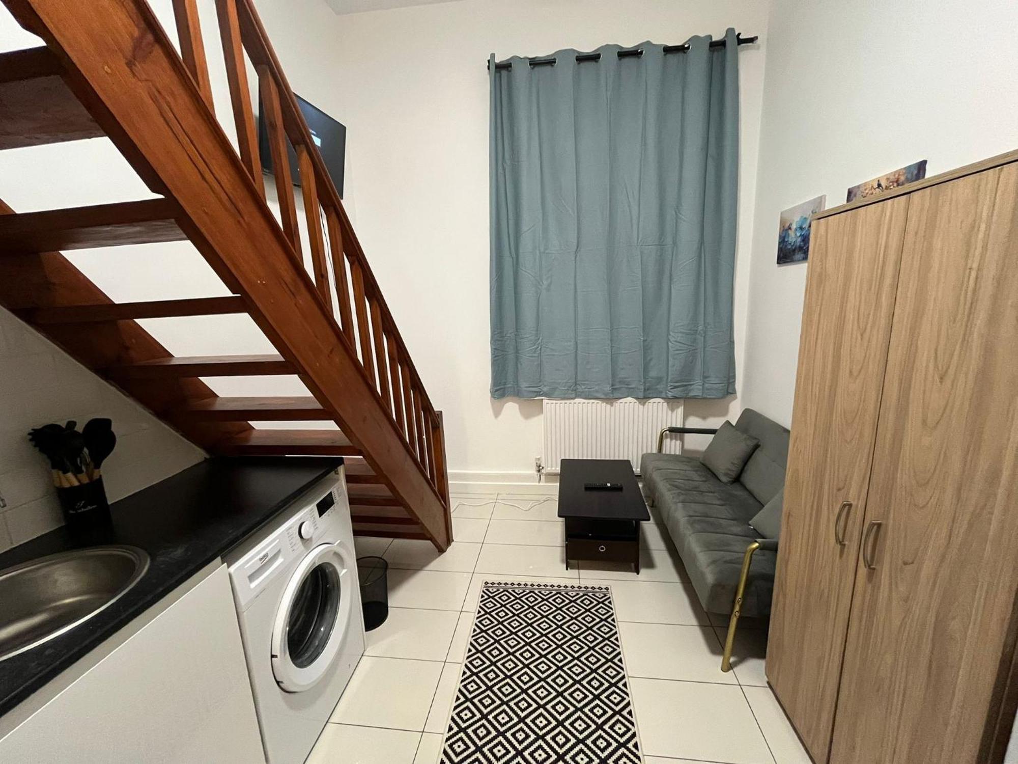 Modern Studios Queenspark Londyn Pokój zdjęcie