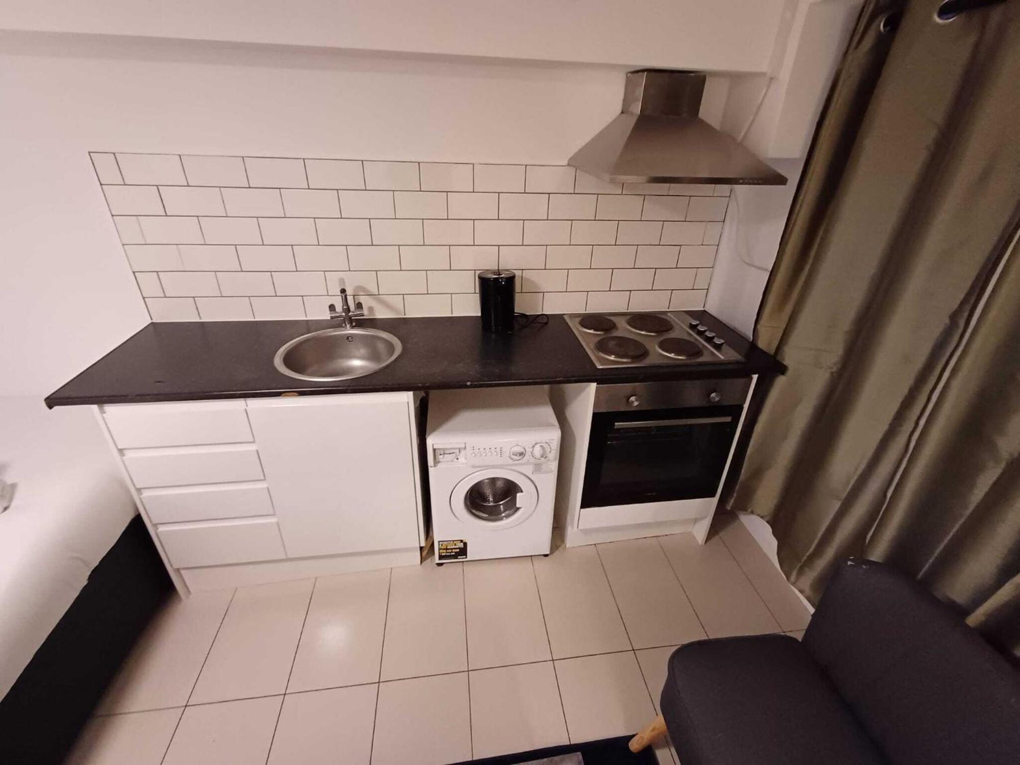 Modern Studios Queenspark Londyn Pokój zdjęcie