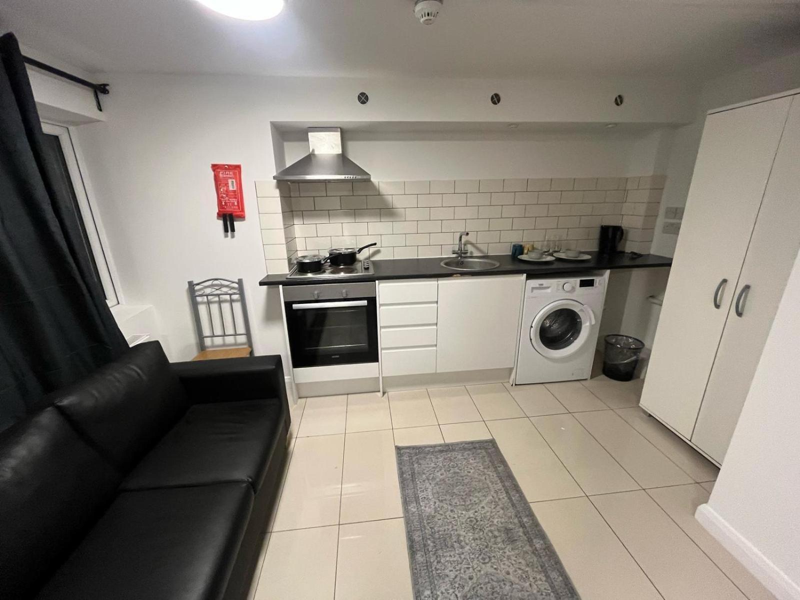 Modern Studios Queenspark Londyn Pokój zdjęcie